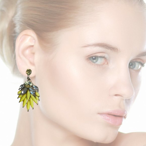 Statement Chandelier Earrings Clear and Yellow Stones Stud Post Pierced Ears - Picture 4 of 4